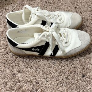 Gola Classic White and Black Trainers
